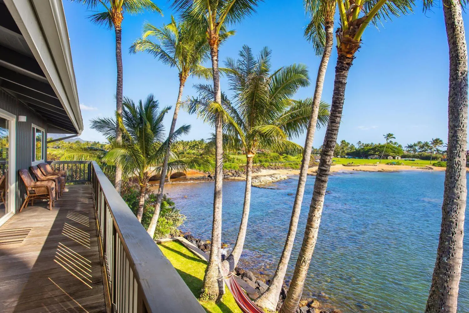 Feriehus Kauai Bay House, Ocean Front Villa Koloa
